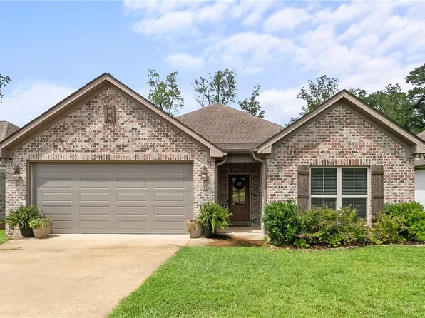 13742 Highland Pointe Dr, Northport, AL 35475