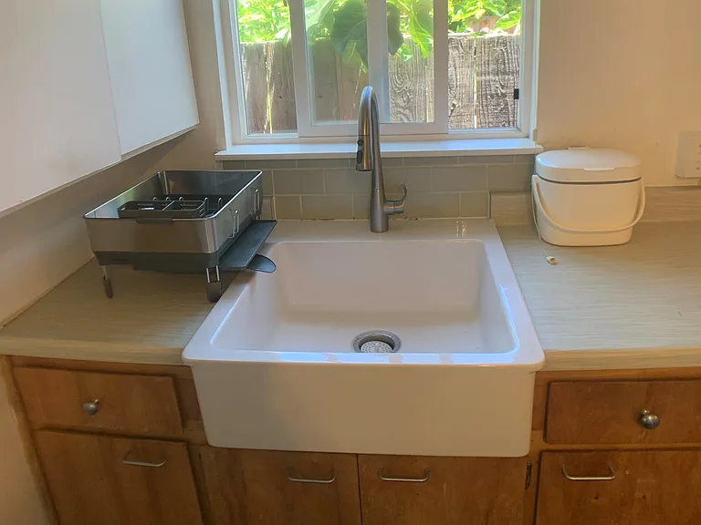 1155 Francisco St #A — Photo 9
