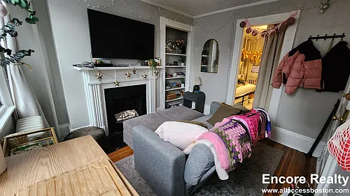 9 Champney Pl #2 Photo 1