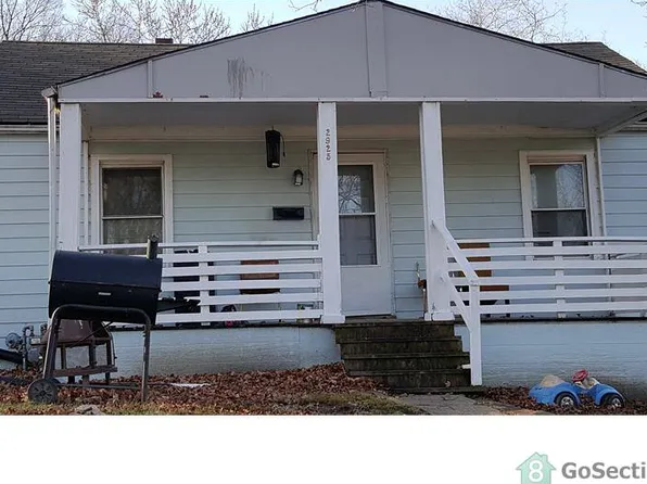 2925 Waverly Ave, Kansas City, KS 66104