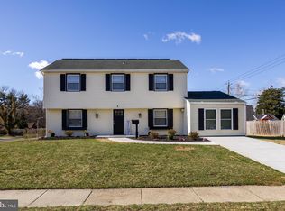 1 Brunswick Ln, Willingboro, NJ 08046