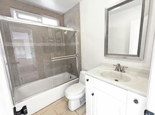 20122 Evening Breeze Dr #H, Walnut, CA 91789