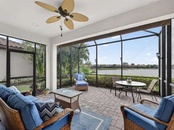 5026 Serata Dr, Bradenton, FL 34211