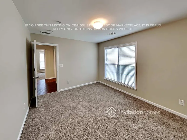 320 Balaban Cir — Photo 16