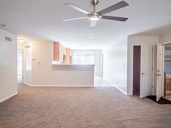 4th image of 416 Armor Hill Dr