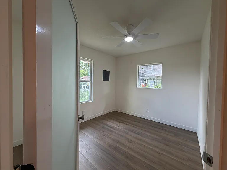 2222 Harding St — Photo 21