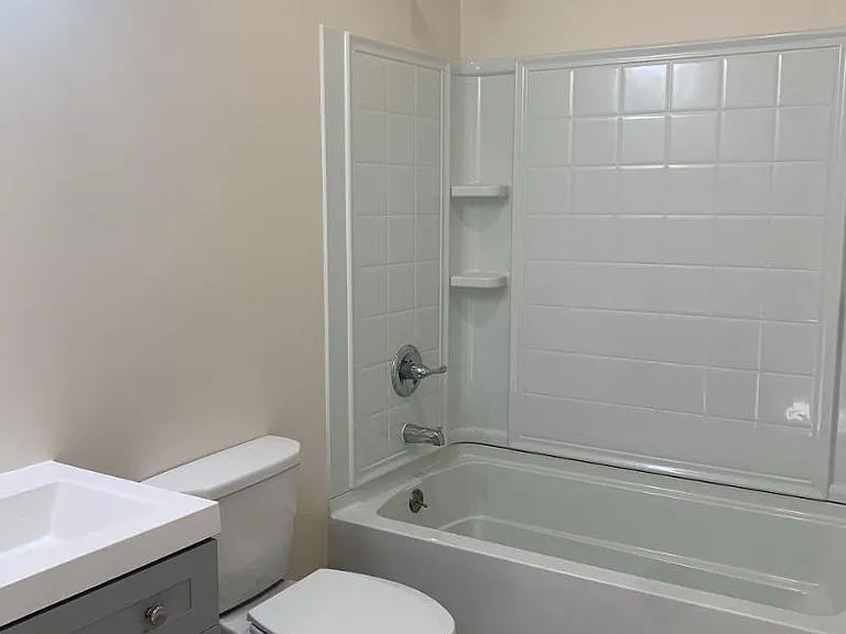 63 Hungerford St — Photo 9