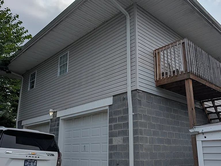 817 Forest St — Photo 1