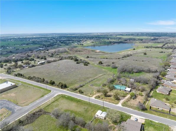 Williams Rd, Lorena, TX 76655