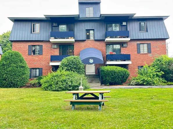 34 Dunbarton Road #2D, Manchester, NH 03102
