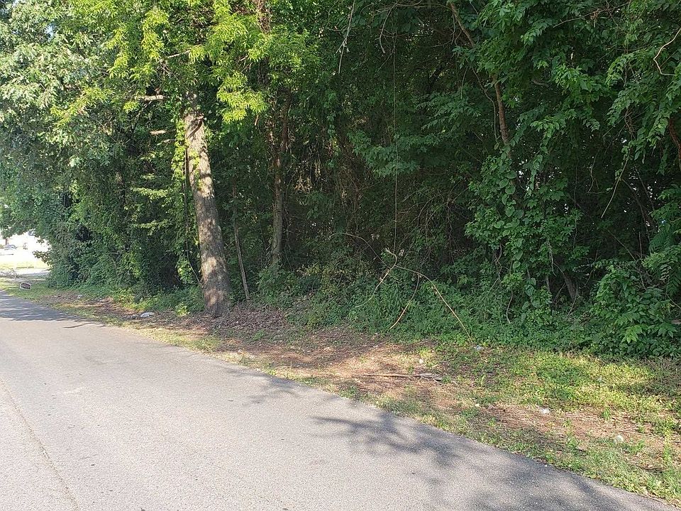 1st image of 0 Tuxedo Ave