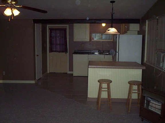 Kitchen open to Livingroom