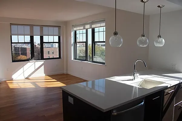 Rented by MLB ESTATES LLC | media 36