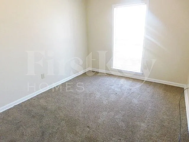 3034 Oak Allee St — Photo 11