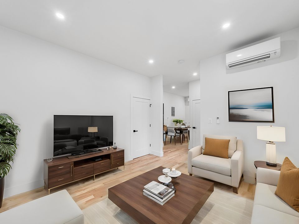 1st image of 312 Manhattan Ave APT 4A