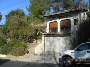 21710 Ybarra Rd, Woodland Hills, CA 91364