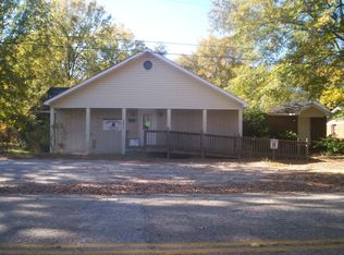 207 Marion St, Cheraw, SC 29520