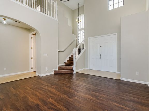 5th image of 9837 Lake District Ln