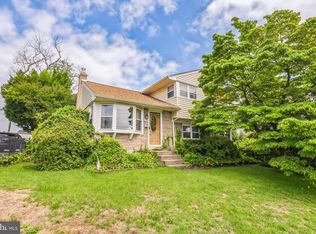597 Paoli Ave, Philadelphia, PA