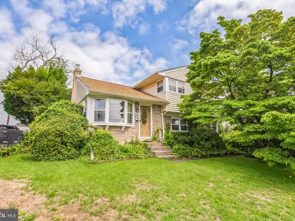 597 Paoli Ave, Philadelphia, PA 19128