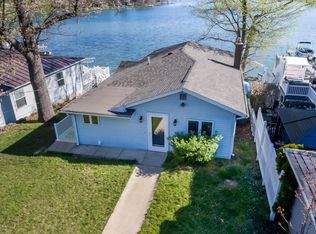 19716 Crescent Beach Rd, Three Rivers, MI 49093