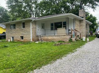 914 W Graham Dr, Bloomington, IN 47403