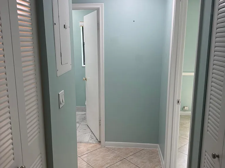1463 Summit Run Cir — Photo 11