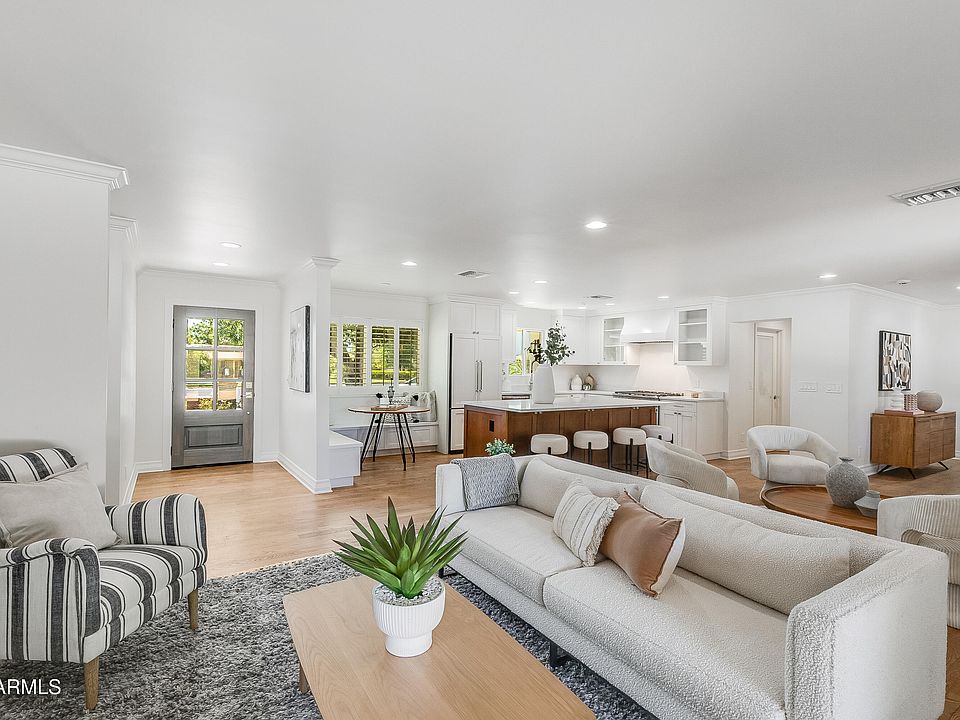 1st image of 618 W PALMAIRE Avenue