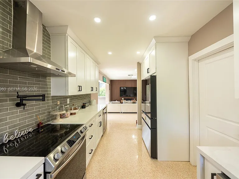 17901 SW 92nd Ct — Photo 13