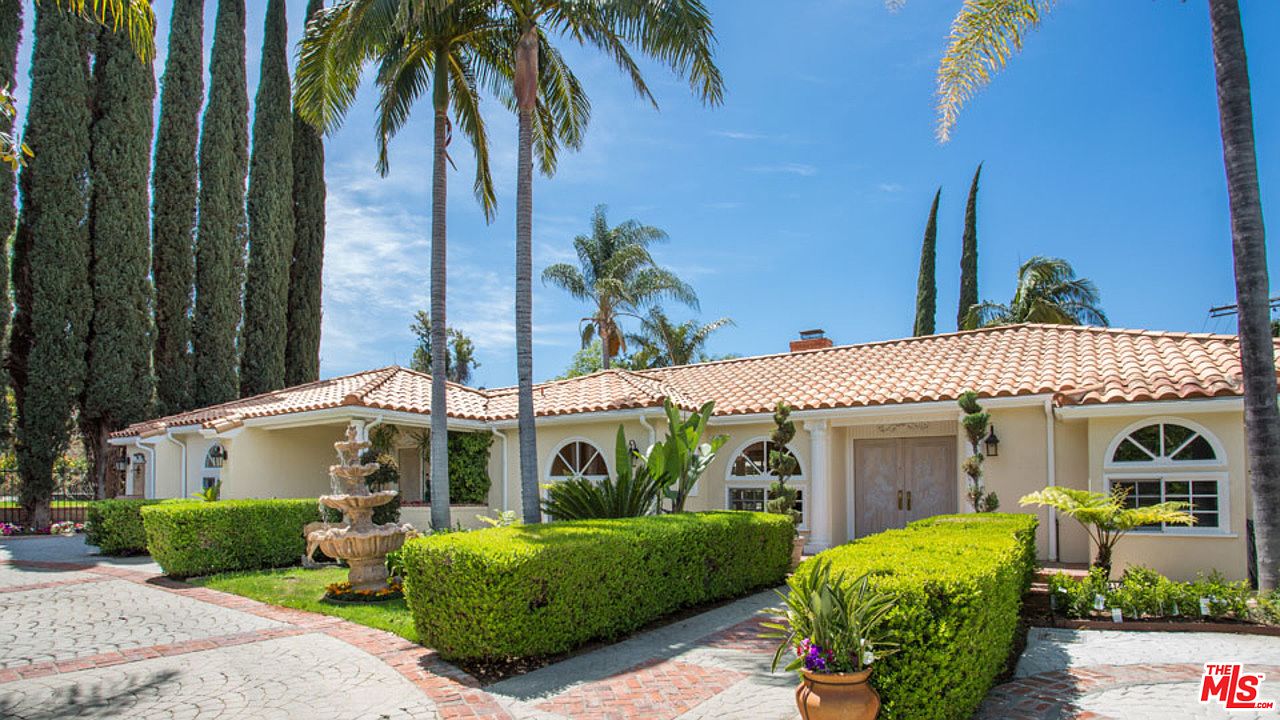 loca♡ d5a6713531fe9c8acb3d21f80514ed