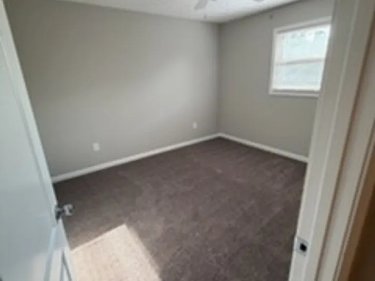 317 Churchill Dr — Photo 11