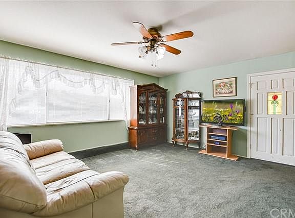 5th image of 2437 E Evergreen Ave