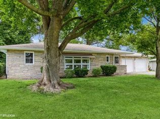 1108 N 2nd Ave, Washington, IA 52353