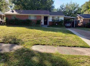1129 S White Station Rd, Memphis, TN 38117