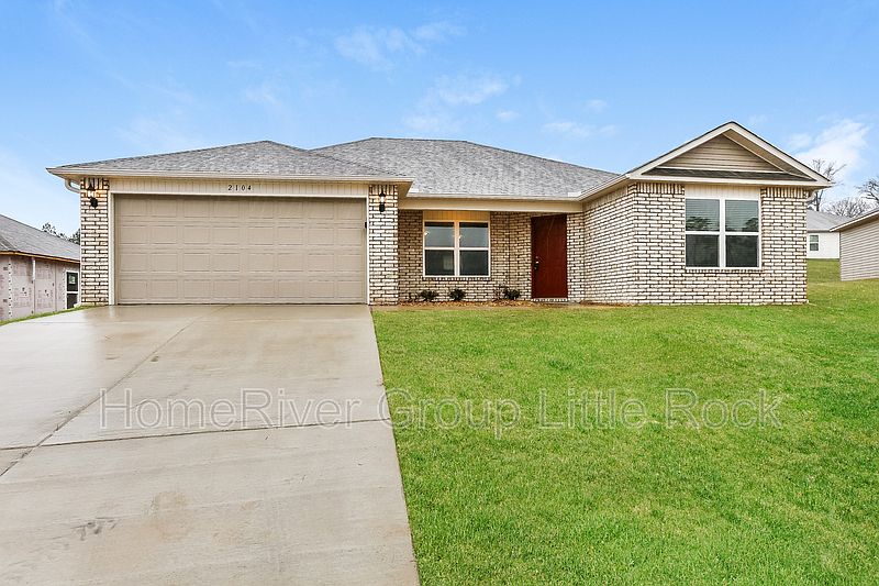 1st image of 2104 Dandelion Dr