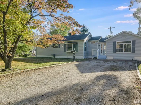 9 N Delaware Ave, Belleville, IL 62221