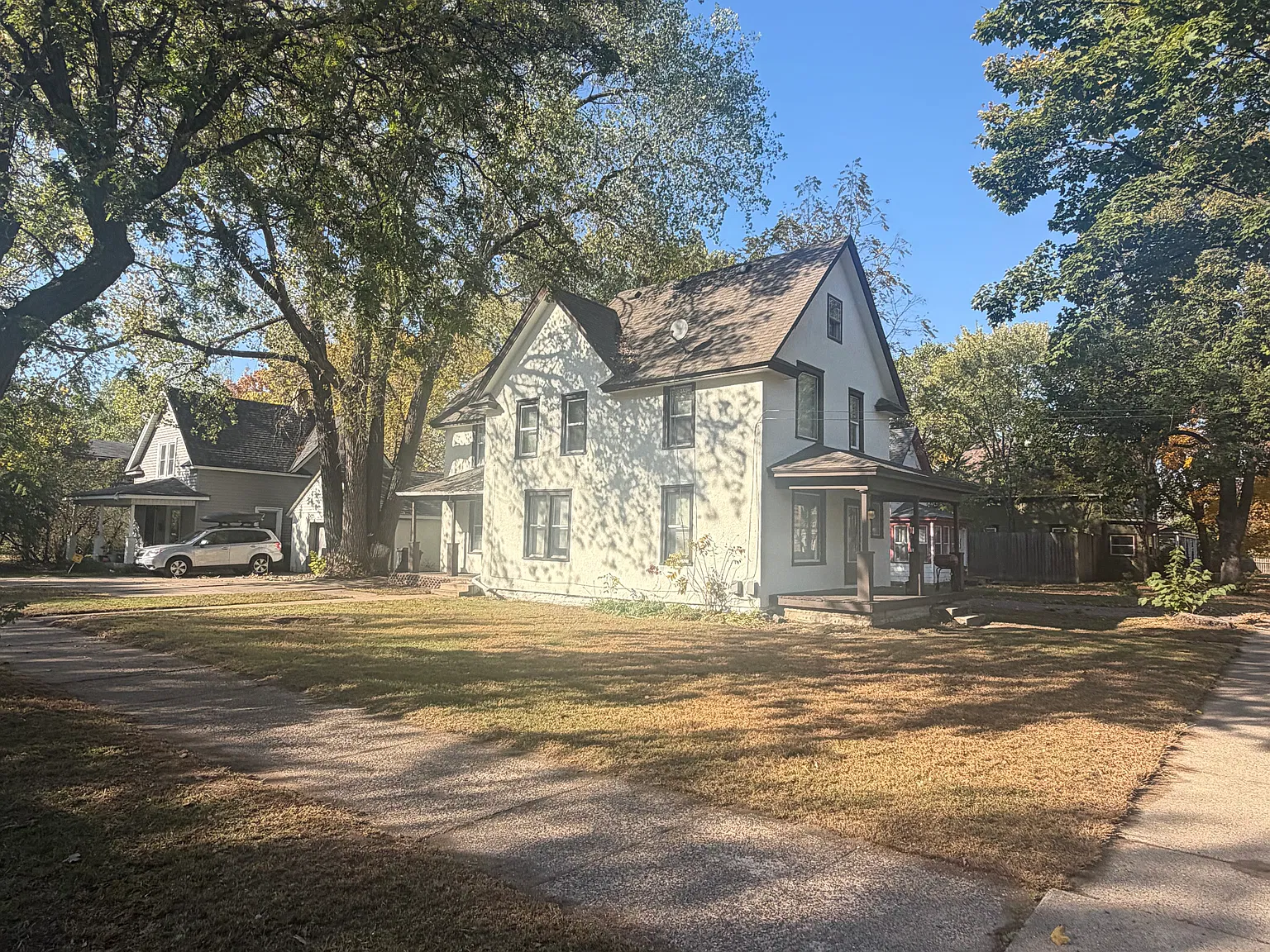 2300 Madison St NE — Photo 4