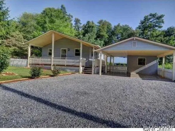265 Midland Dr, Waynesville, NC 28785