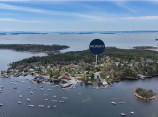 16 Columbia Ave, Bernard, ME 04612