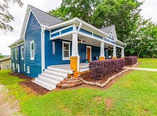 5734 Mitchell St, Flowery Branch, GA 30542