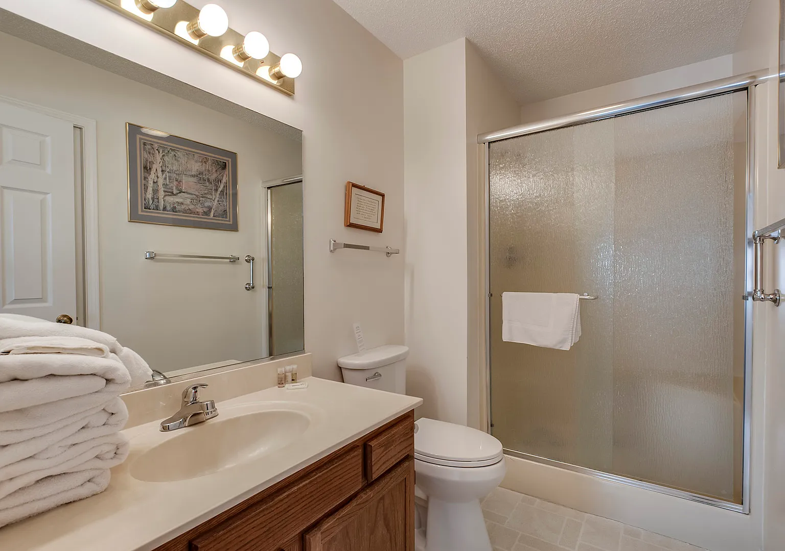303 Chota View Place - 1 — Photo 2