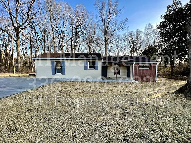 638 Hodgin Valley Rd — Photo 1