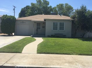 2062 Arden Dr W, Fresno, CA 93703