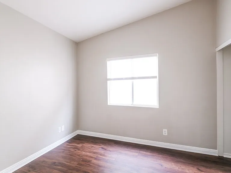 6634 W Pima St — Photo 12