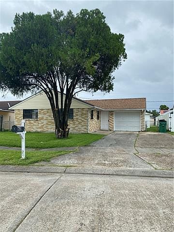 1st image of 108 Jeanne Dr