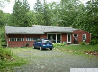 350 Tompkins Rd, Ancram, NY 12502