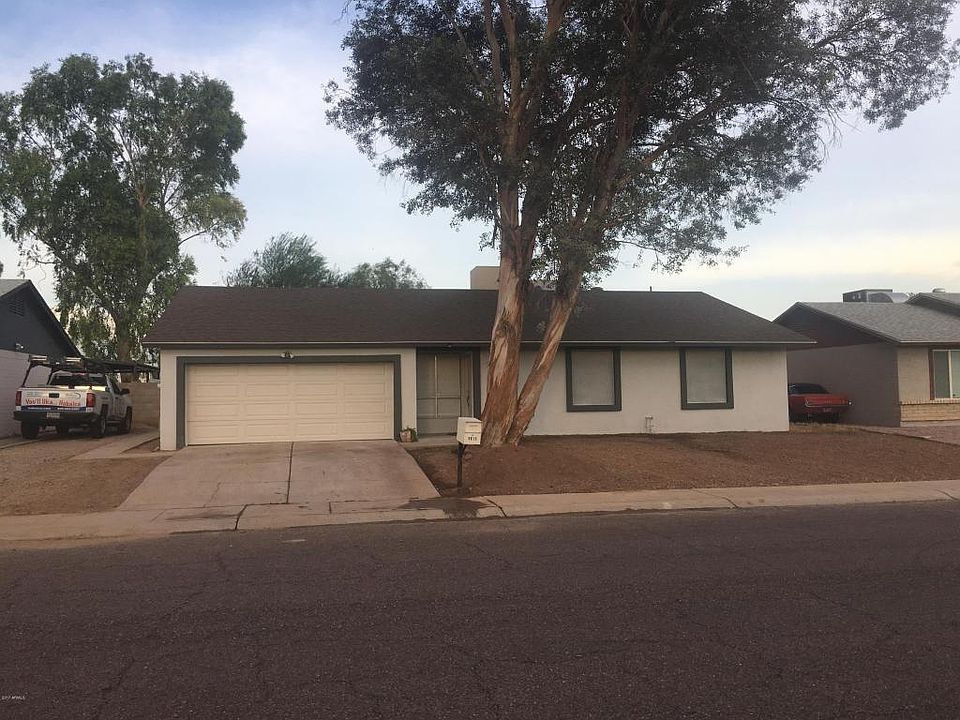 1st image of 9615 N 63rd Dr