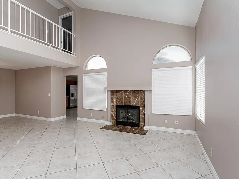 60 Fantasia Ln — Photo 4