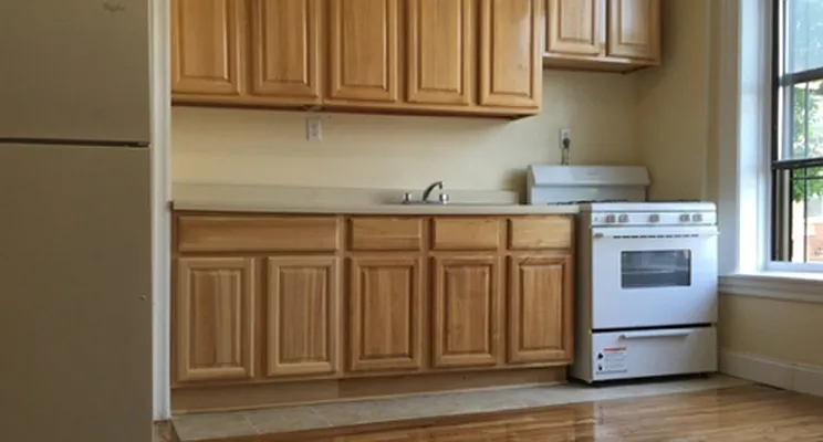 Rented by Edward Gugenheim, LREB | media 2