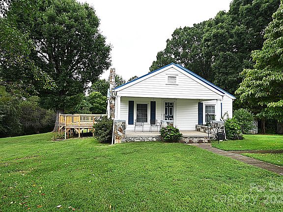 4th image of 214 Whitnel Pl SW